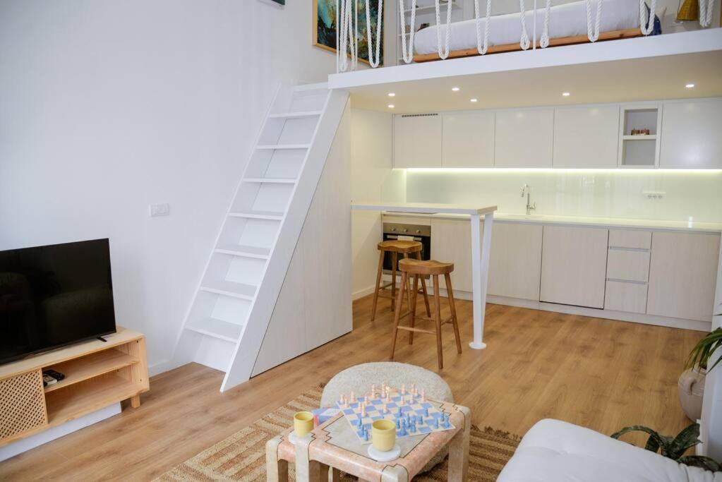 Mini Condo 2 Dl - Studio With A Private Patio Donja Lastva Extérieur photo